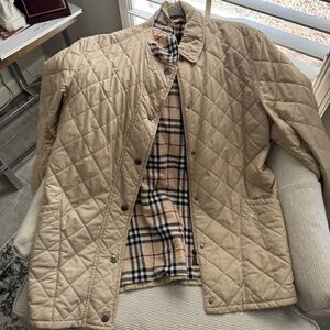 Burberry quilted jacket  XL